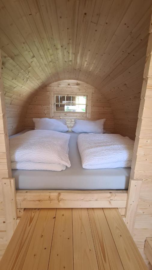 Schlaffass Mit Wellness In Alter Scheune Seinsheim Buitenkant foto